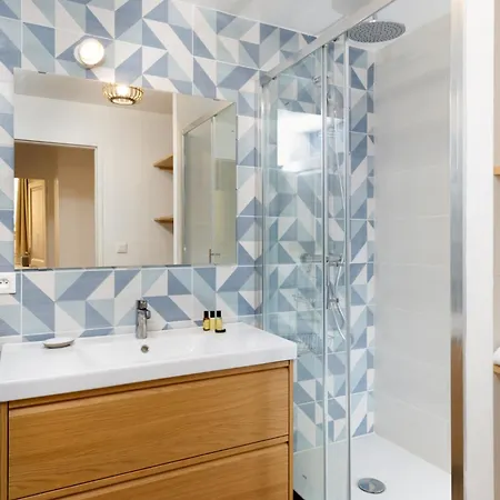 Le Grand Authentique Apartment