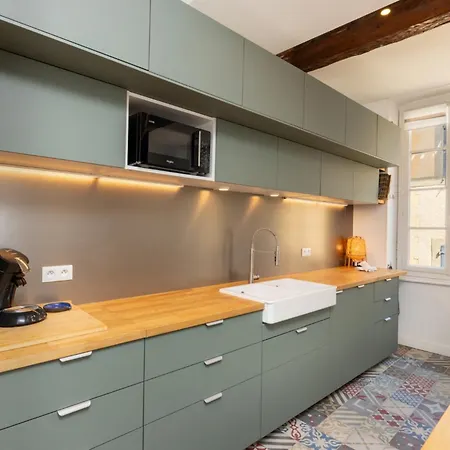 Le Grand Authentique Apartment *