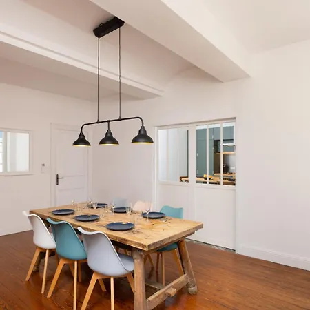 Le Grand Authentique Apartment